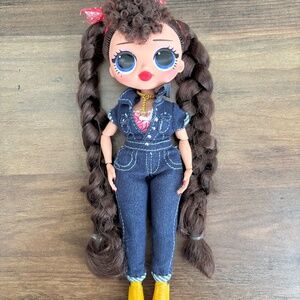 LOL Surprise BUSY BB B.B. OMG Fashion Doll Denim Outfit Yellow Boots 2019 MGA